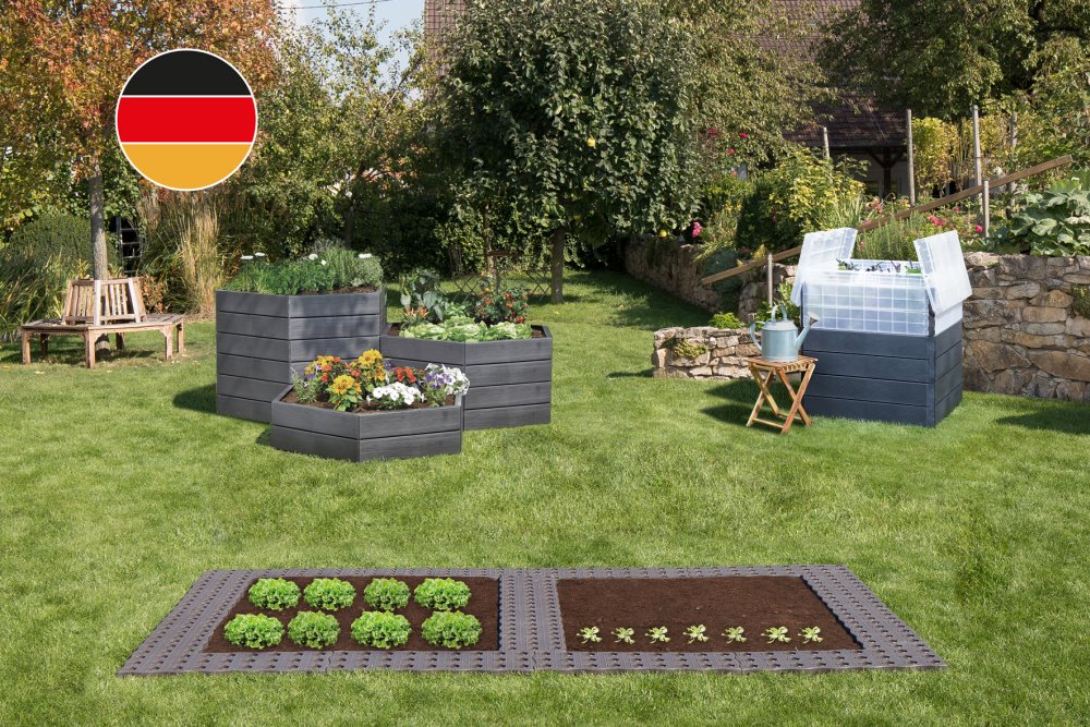Garten mit Hochbeeten und Frühbeet
